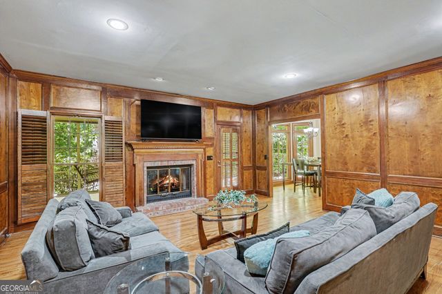 290 Brandon Mill Circle, Fayetteville, GA 30214