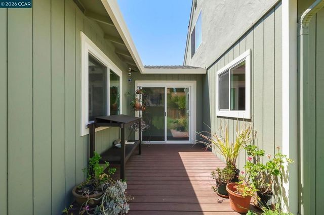1270 Windermere Way, Concord, CA 94521