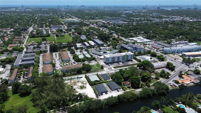 13720 NE 2nd Court, North Miami, FL 33161