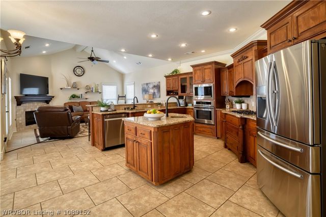 8700 Lakeside Way, Fort Smith, AR 72903