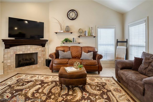 8700 Lakeside Way, Fort Smith, AR 72903