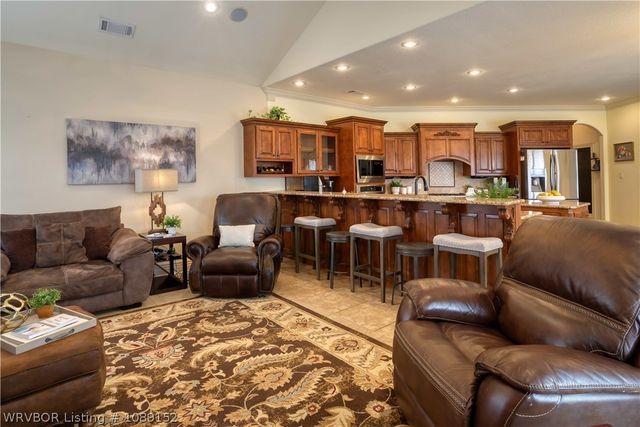 8700 Lakeside Way, Fort Smith, AR 72903