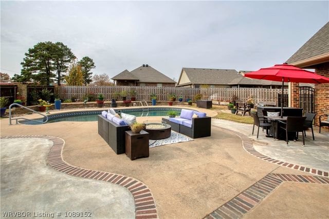 8700 Lakeside Way, Fort Smith, AR 72903