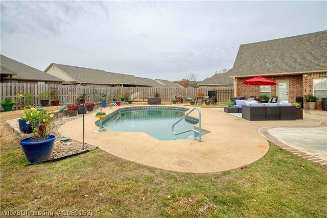 8700 Lakeside Way, Fort Smith, AR 72903