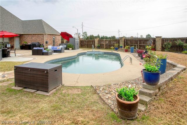 8700 Lakeside Way, Fort Smith, AR 72903
