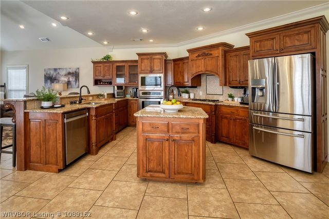 8700 Lakeside Way, Fort Smith, AR 72903