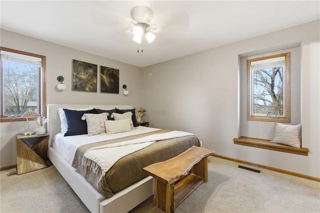 3910 Carter Drive, Smithville, MO 64089