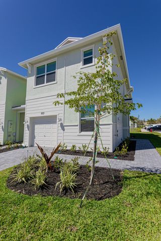 503 SE Rivergrass Street, Port St. Lucie, Port St Lucie, FL 34984