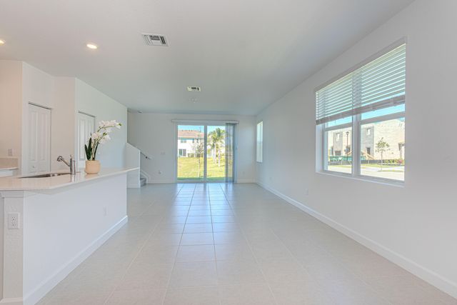 503 SE Rivergrass Street, Port St. Lucie, Port St Lucie, FL 34984