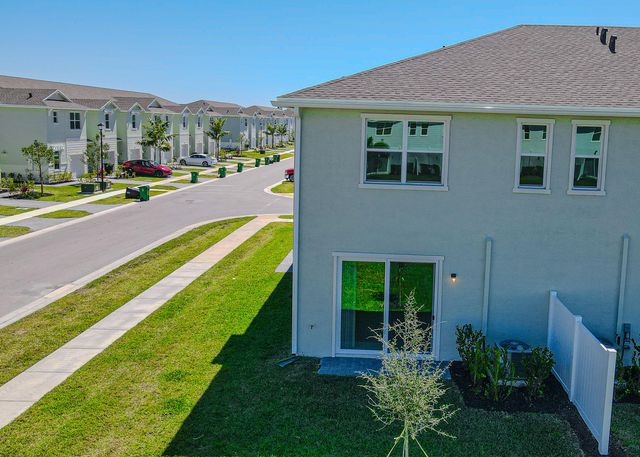 503 SE Rivergrass Street, Port St. Lucie, Port St Lucie, FL 34984