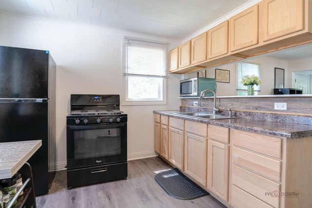 42360 N Willow Street, Antioch, IL 60002
