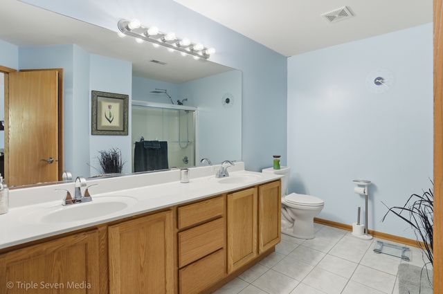 2495 Spruce Street 1, Lynwood, IL 60411