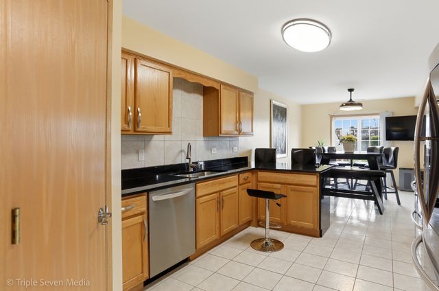 2495 Spruce Street 1, Lynwood, IL 60411