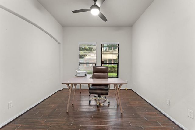 17805 Arapaho Hill Lane, Humble, TX 77346