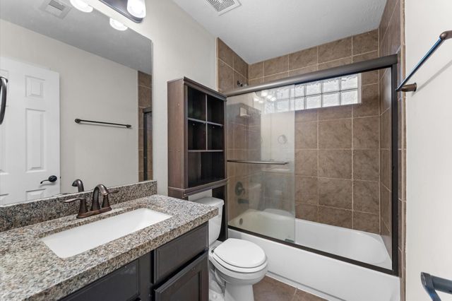 17805 Arapaho Hill Lane, Humble, TX 77346