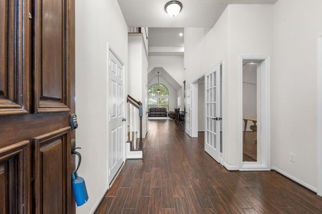 17805 Arapaho Hill Lane, Humble, TX 77346