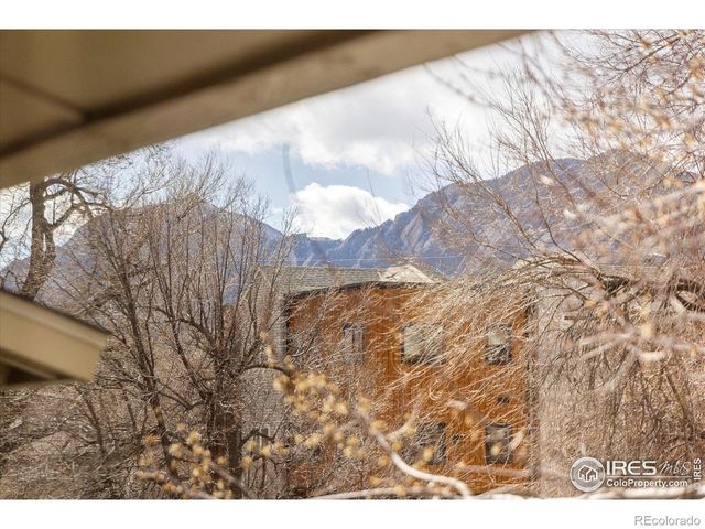 2707 Valmont Road 311A, Boulder, CO 80304