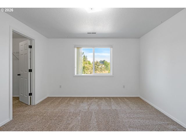 602 Nw 25TH Ave, Battle Ground, WA 98604