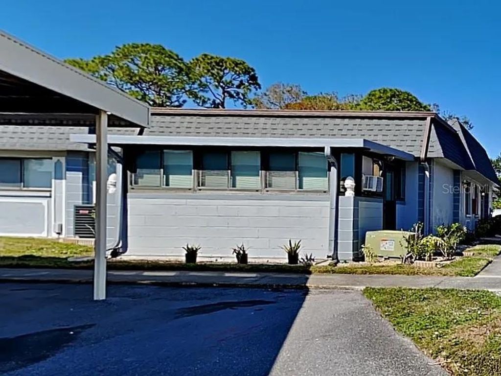 5115 70TH PLACE N 5115, Pinellas Park, FL 33781