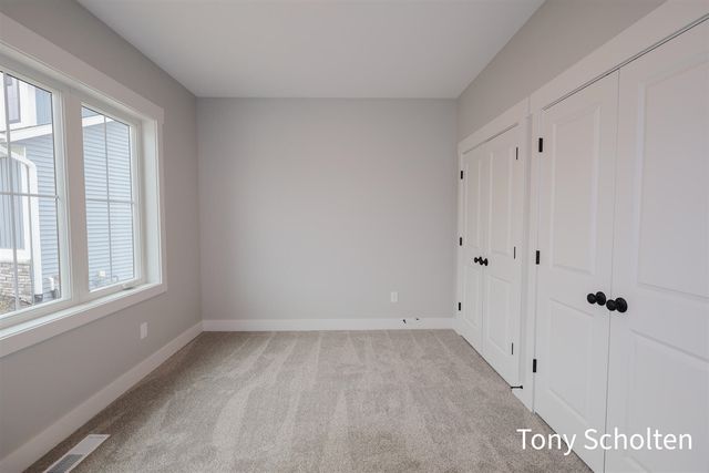 5139 Blendon Mdw Circle 27, Hudsonville, MI 49426