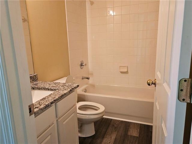 5580 Hastings Terrace, Alpharetta, GA 30005