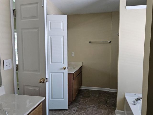 5580 Hastings Terrace, Alpharetta, GA 30005