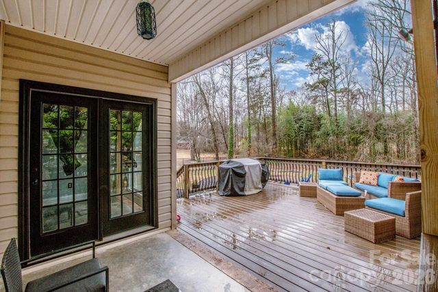 225 Delview Drive, Cherryville, NC 28021