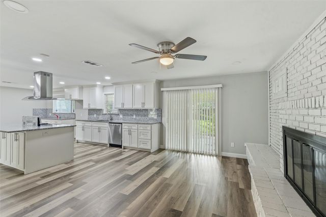 1508 Grantland Circle, Fort Worth, TX 76112
