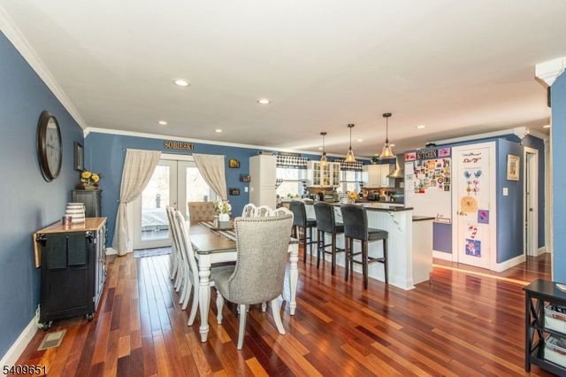 15 Sachem Rd, Jefferson Twp., NJ 07849