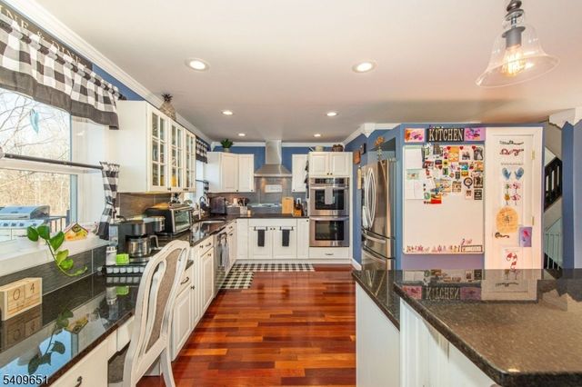 15 Sachem Rd, Jefferson Twp., NJ 07849