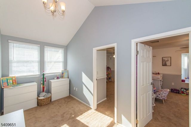 15 Sachem Rd, Jefferson Twp., NJ 07849