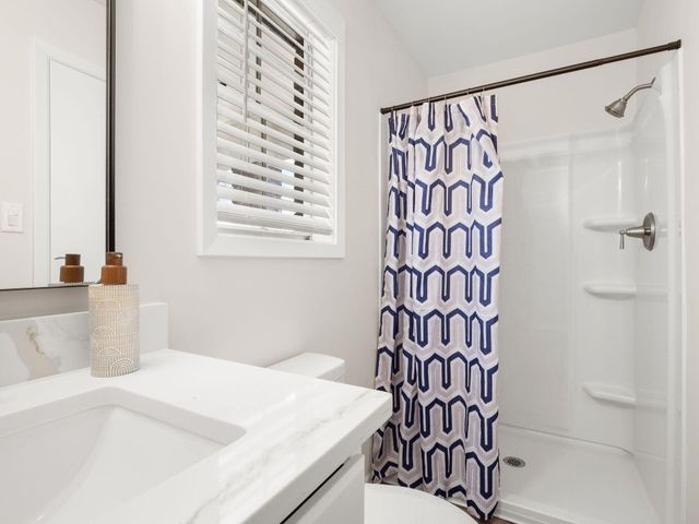 137 Robinson Kitts Rd, Leesville, LA 71446