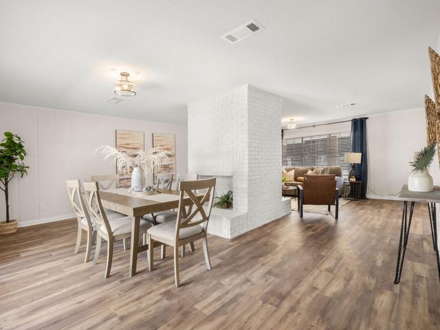 137 Robinson Kitts Rd, Leesville, LA 71446