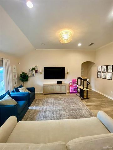 2306 W Primrose Drive, Weslaco, TX 78596