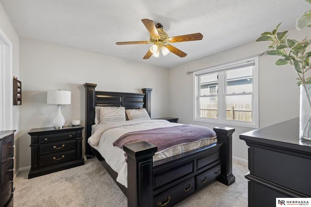 1320 Patterson Drive, Lincoln, NE 68522