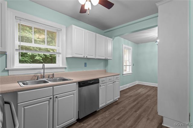 14831 Harrowgate Rd, Chester, VA 23831