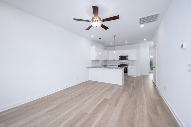 1170 S Dickerson Rd Unit 23, Goodlettsville, TN 37072