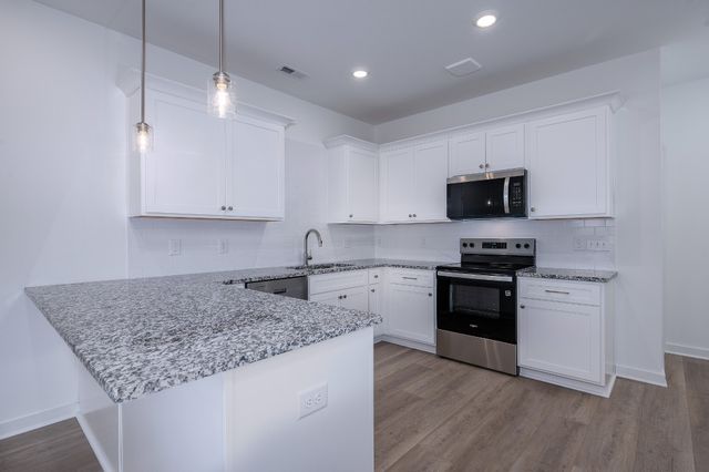 1170 S Dickerson Rd Unit 23, Goodlettsville, TN 37072