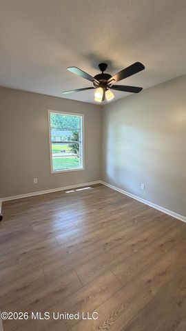 6670 Embassy Circle, Horn Lake, MS 38637