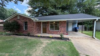 6670 Embassy Circle, Horn Lake, MS 38637
