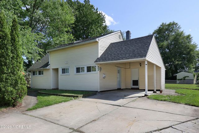 33 Pine Tree Road, Old Bridge, NJ 08857