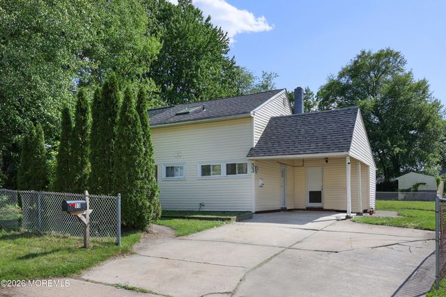 33 Pine Tree Road, Old Bridge, NJ 08857