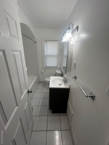 14716 Archdale Unit 1 Street, Detroit, MI 48227