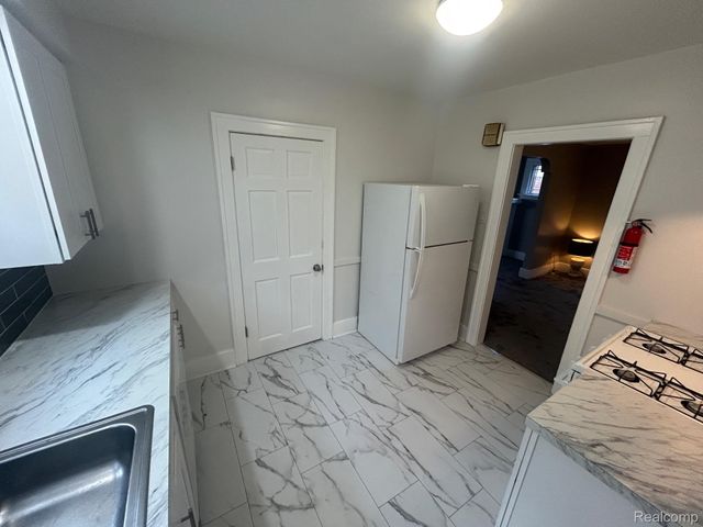 14716 Archdale Unit 1 Street, Detroit, MI 48227