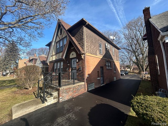 14716 Archdale Unit 1 Street, Detroit, MI 48227