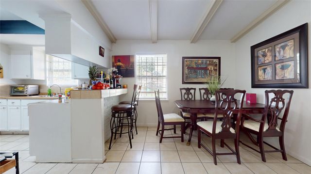 6319 Guadalupe Street, Houston, TX 77016