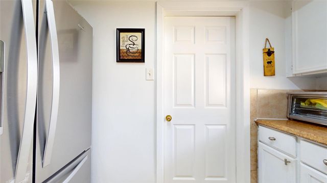 6319 Guadalupe Street, Houston, TX 77016