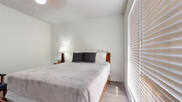 6319 Guadalupe Street, Houston, TX 77016