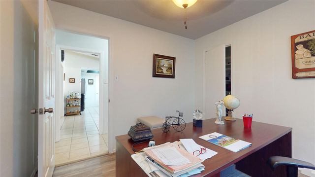 6319 Guadalupe Street, Houston, TX 77016