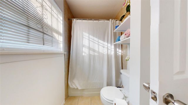 6319 Guadalupe Street, Houston, TX 77016